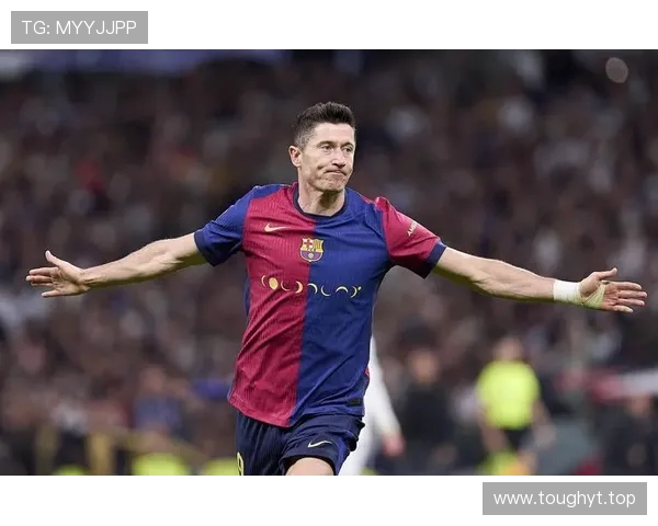 巴萨锁定迪亚斯为引援首选利物浦要价约八千五百万欧