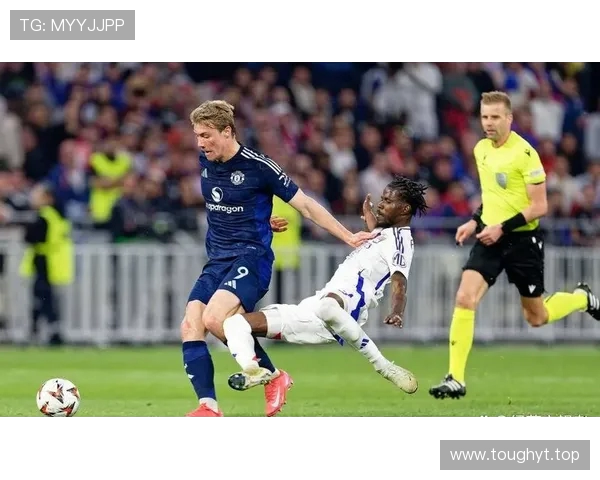 英媒：尤文图斯有意签下曼联前锋霍伊伦加强锋线实力