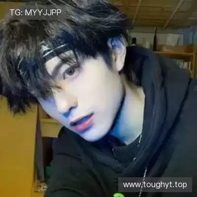 骆铖柳